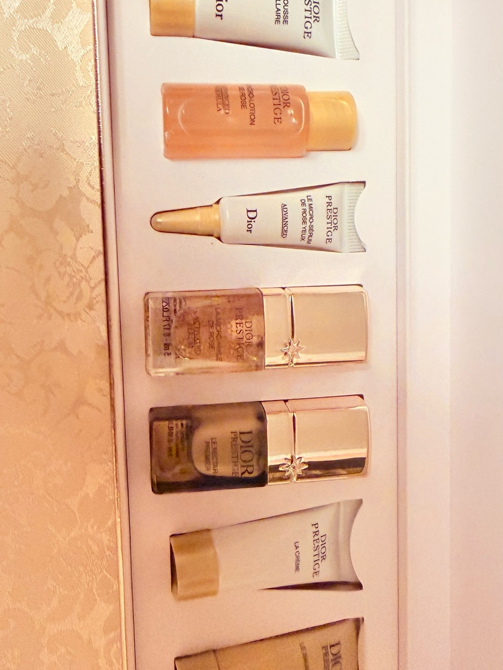 7-piece Dior Prestige Piano travel gift set featuring miniature skincare product - Picture 2 of 4
